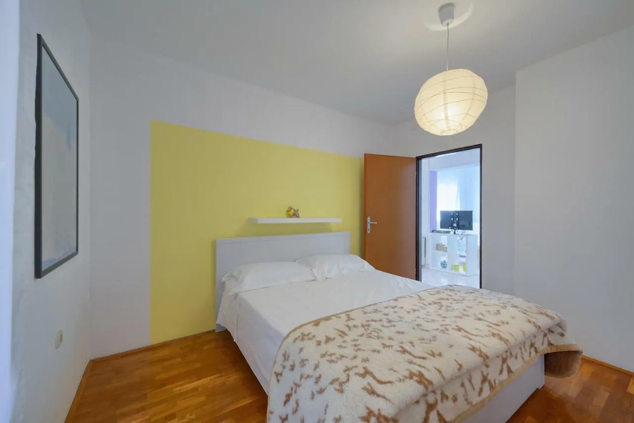Apartment Katja Pula