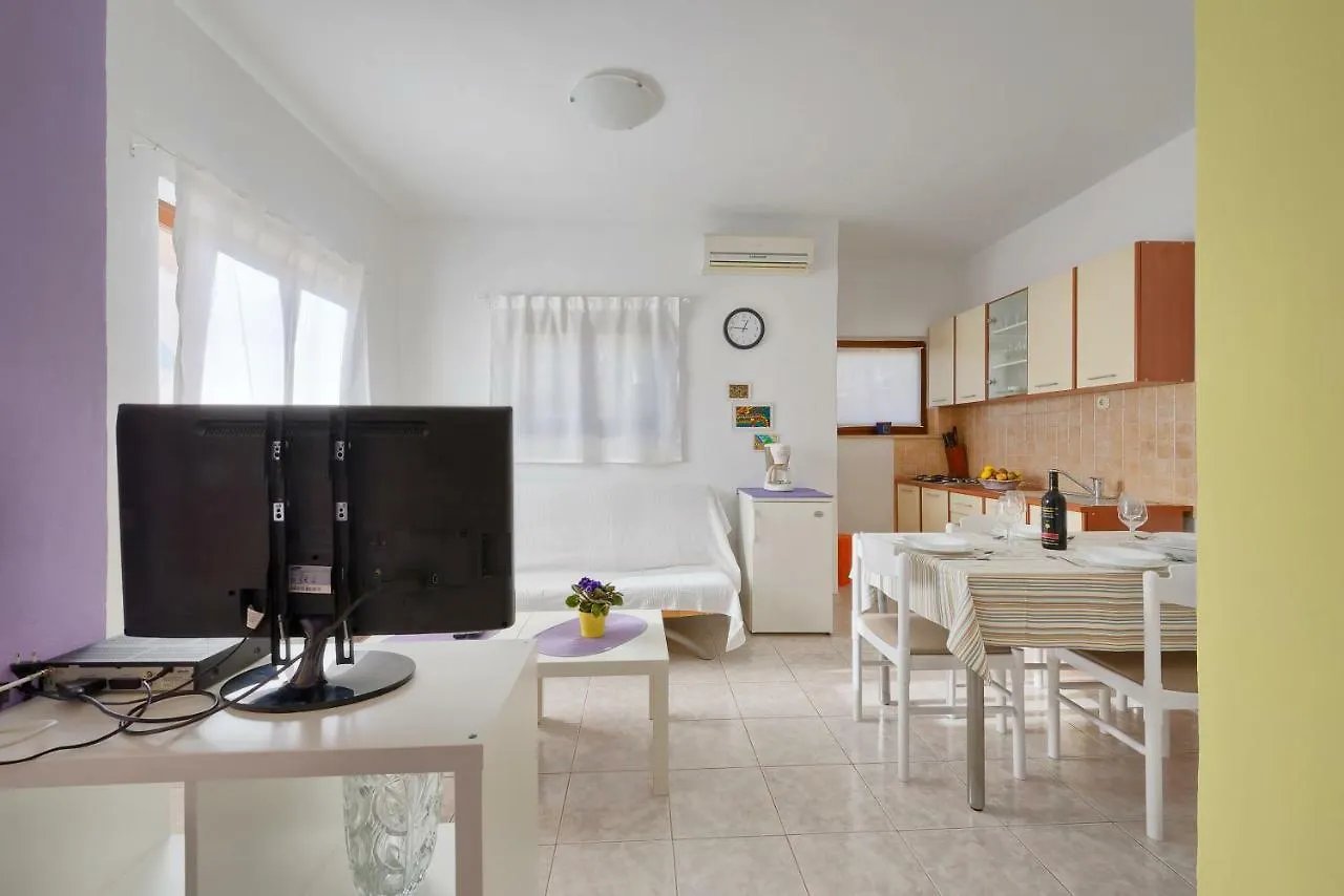 Apartment Katja Pula