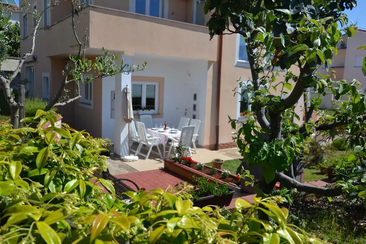 Apartment Katja Pula